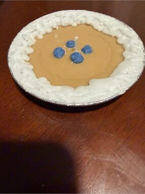 Handmade Sandalwood Scented Pie Candle with Blue Accents